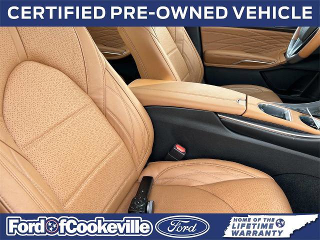 Used 2022 Toyota Avalon Limited image 20