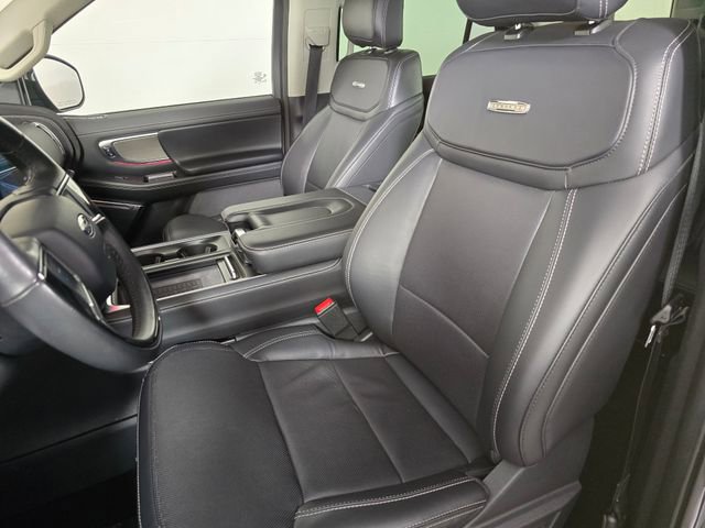Certified 2025 Ford Expedition Platinum AWD/4WD image 23