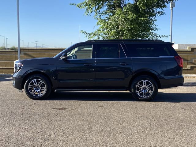 Certified 2025 Ford Expedition Max Active RWD image 3