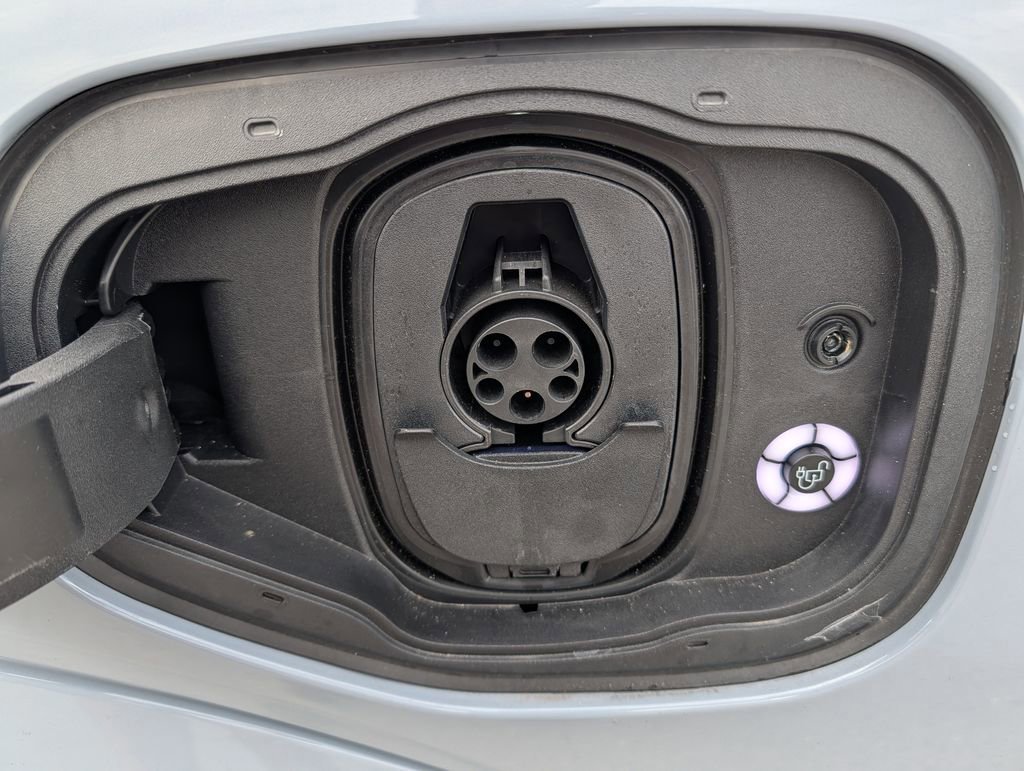 Certified 2025 Ford Mustang Mach-E Premium image 37