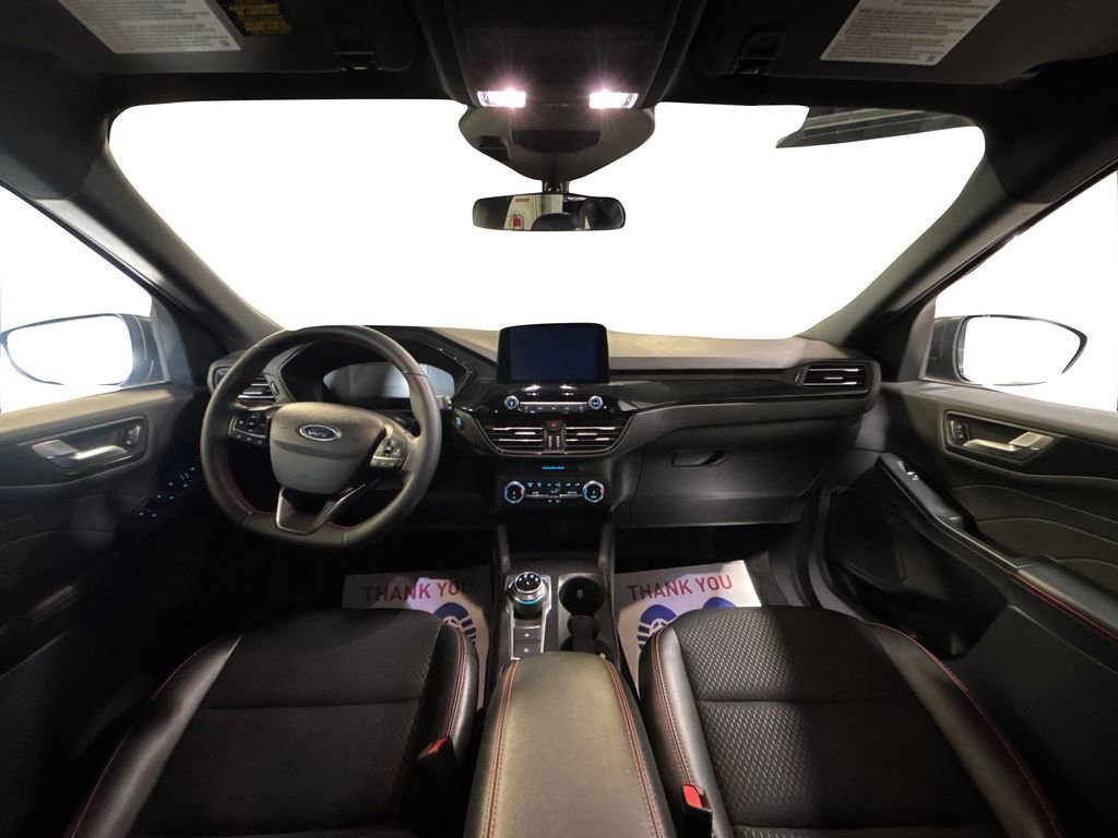 Certified 2025 Ford Escape ST-Line image 21