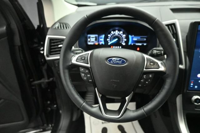 Certified 2022 Ford Edge SEL w/ Convenience Package AWD/4WD image 15