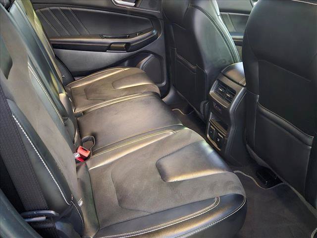 Certified 2019 Ford Edge ST w/ Equipment Group 401A AWD/4WD image 21