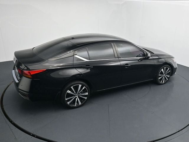 Used 2022 Nissan Altima 2.5 SR AWD/4WD image 29