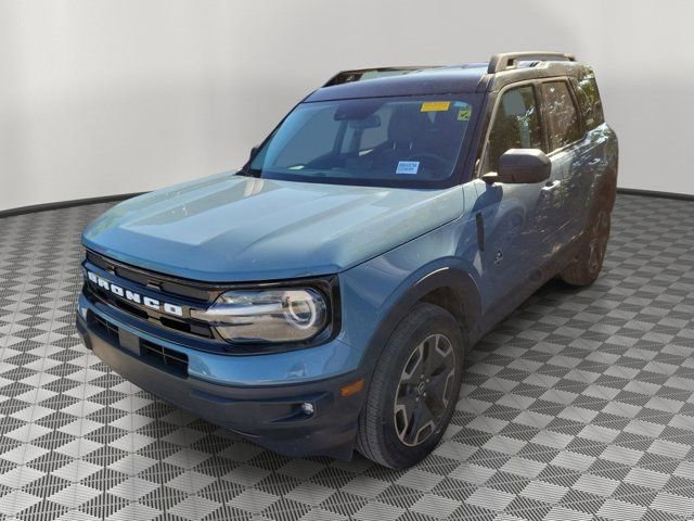 Certified 2023 Ford Bronco Sport Outer Banks w/ Tech Package AWD/4WD image 2