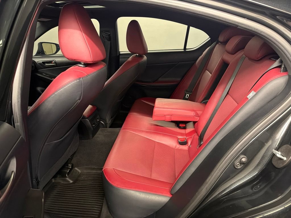 Used 2023 Lexus IS 300 AWD w/ Premium Package image 31
