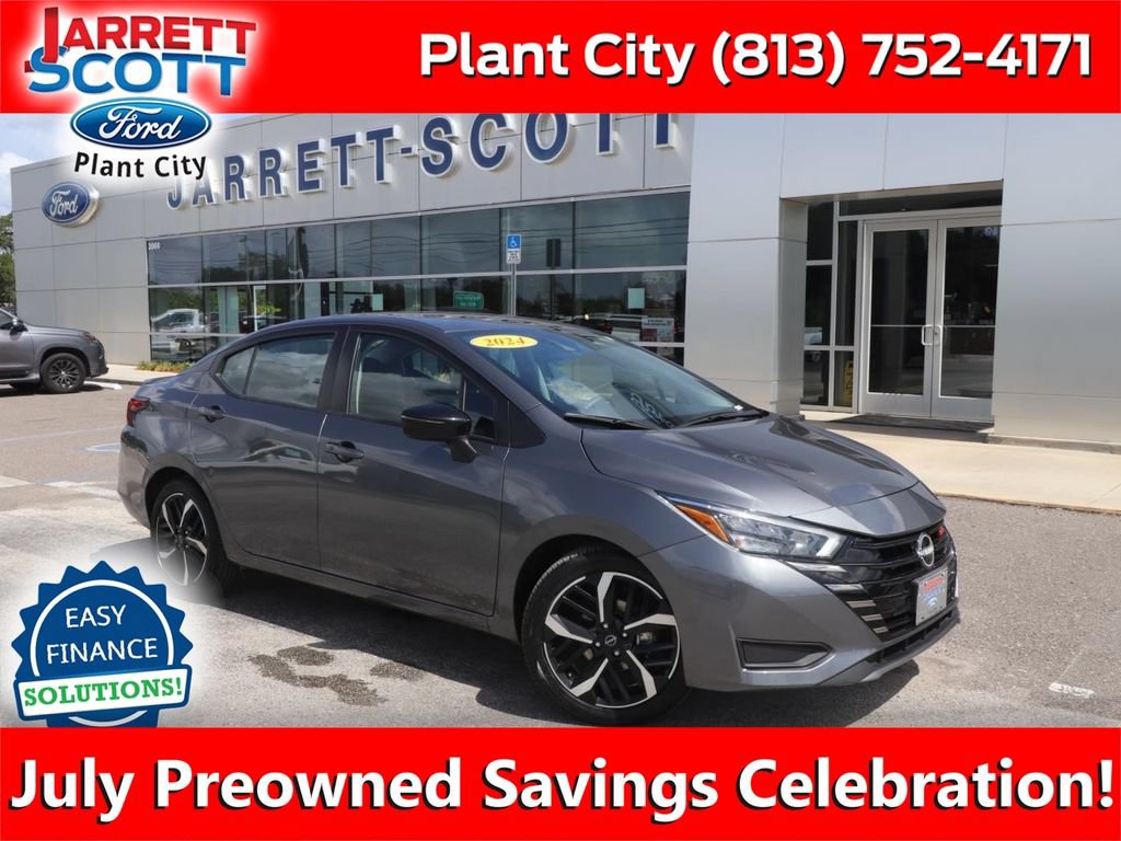 Used 2024 Nissan Versa SR FWD image 1