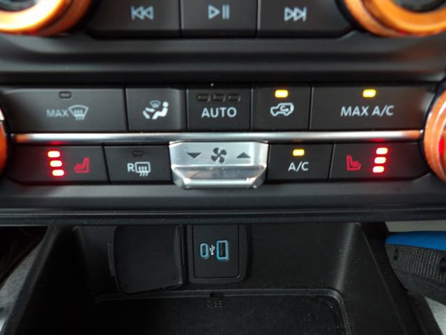 Certified 2023 Ford Bronco Outer Banks AWD/4WD image 28