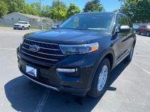 Certified 2024 Ford Explorer XLT w/ Equipment Group 202A AWD/4WD image 8