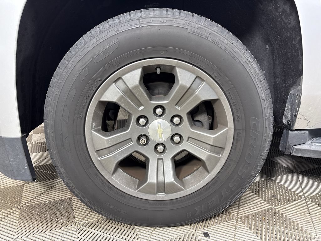 Used 2020 Chevrolet Tahoe LS RWD image 12