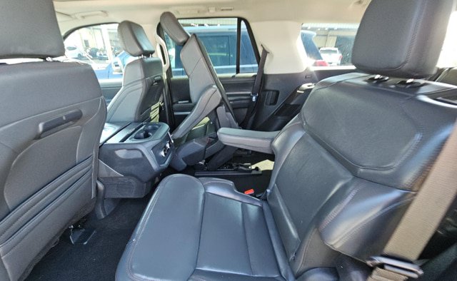 Certified 2025 Ford Expedition Active AWD/4WD image 15