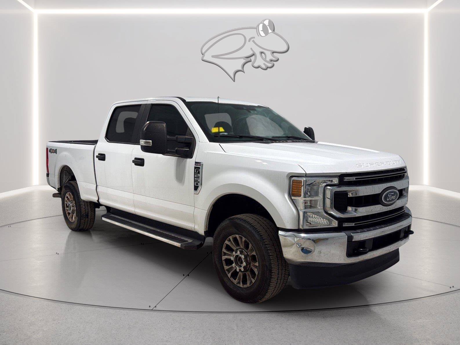 Certified 2022 Ford F250 XL w/ STX Appearance Package AWD/4WD image 8
