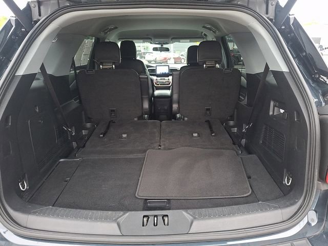 Certified 2023 Ford Explorer XLT w/ Equipment Group 202A AWD/4WD image 29