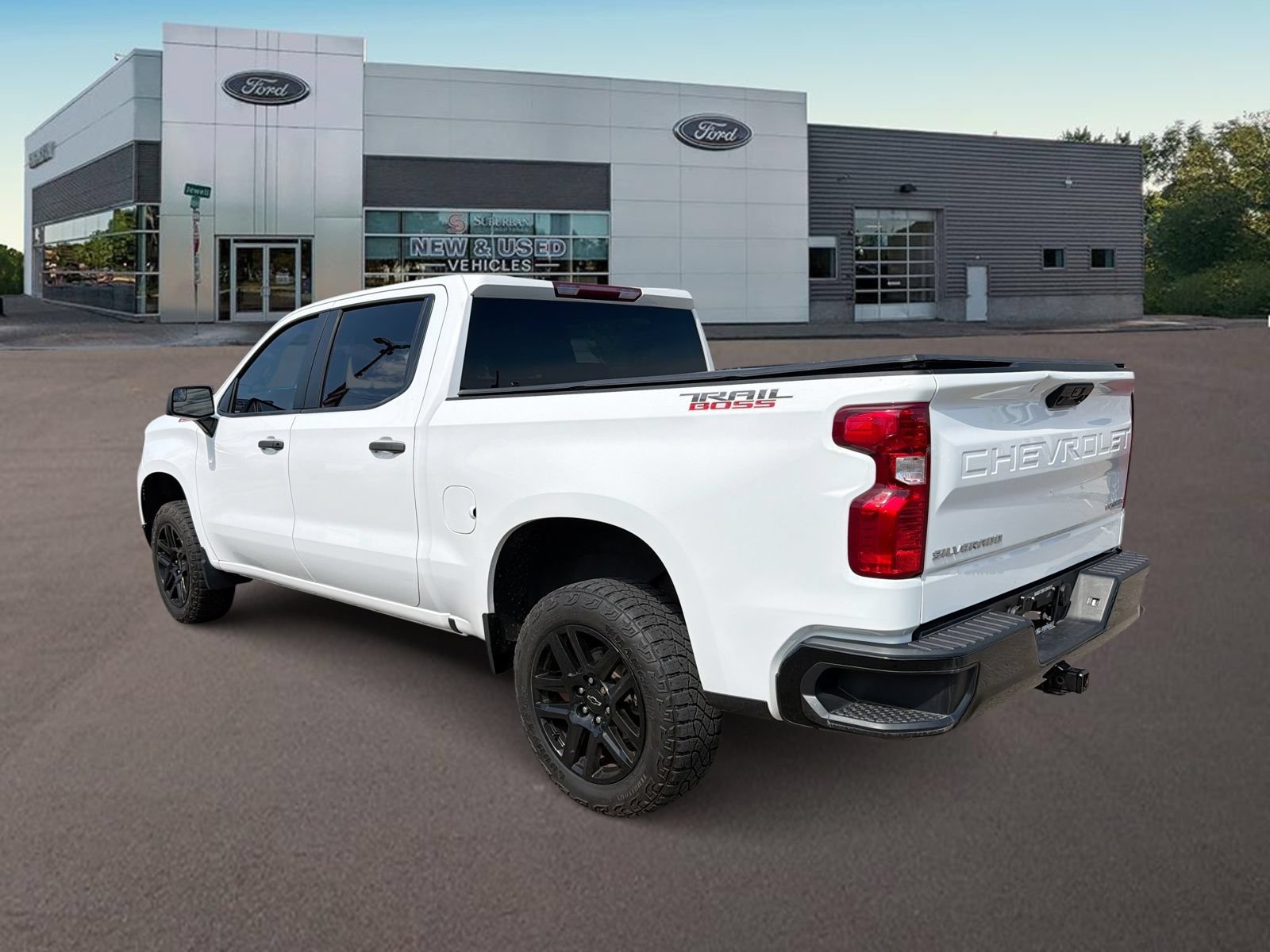Used 2022 Chevrolet Silverado 1500 Custom Trail Boss AWD/4WD image 8
