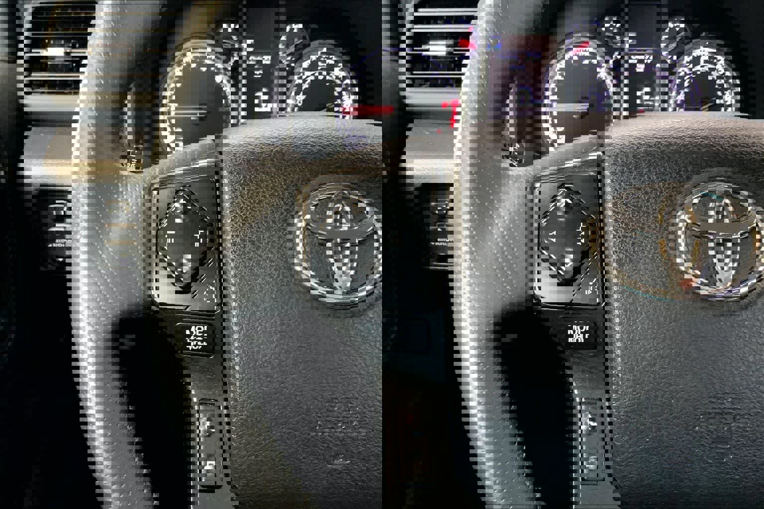 Used 2024 Toyota 4Runner TRD Off-Road image 24