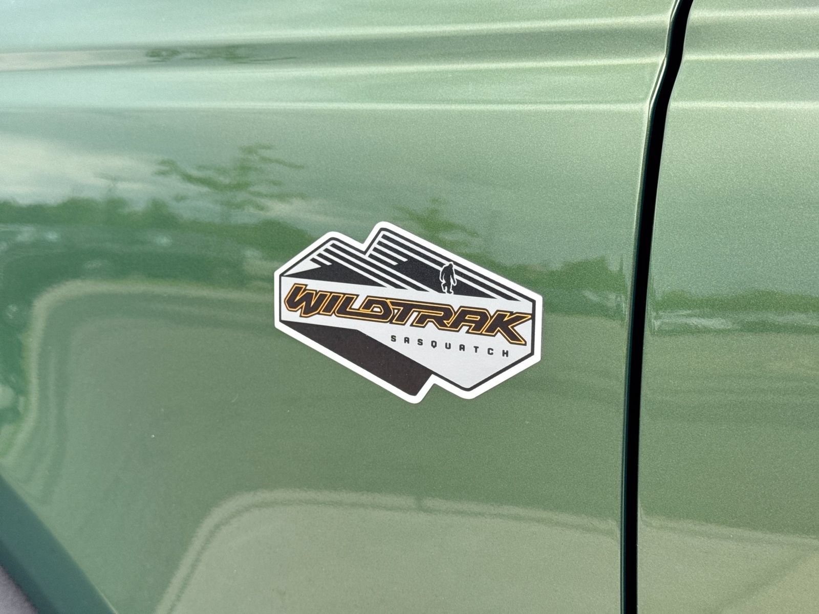 Certified 2022 Ford Bronco Wildtrak AWD/4WD image 18