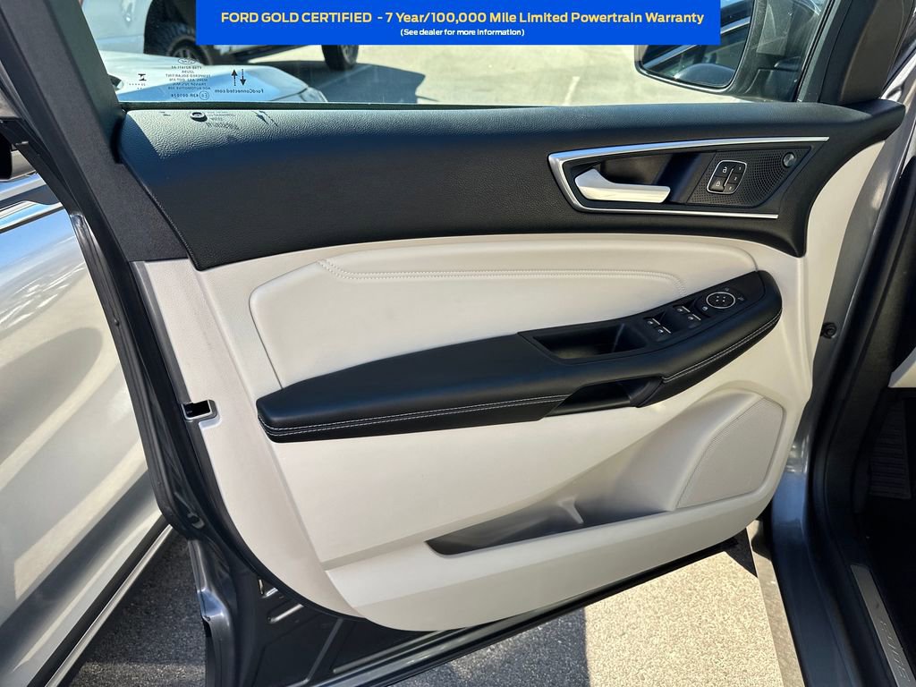 Certified 2024 Ford Edge Titanium image 9