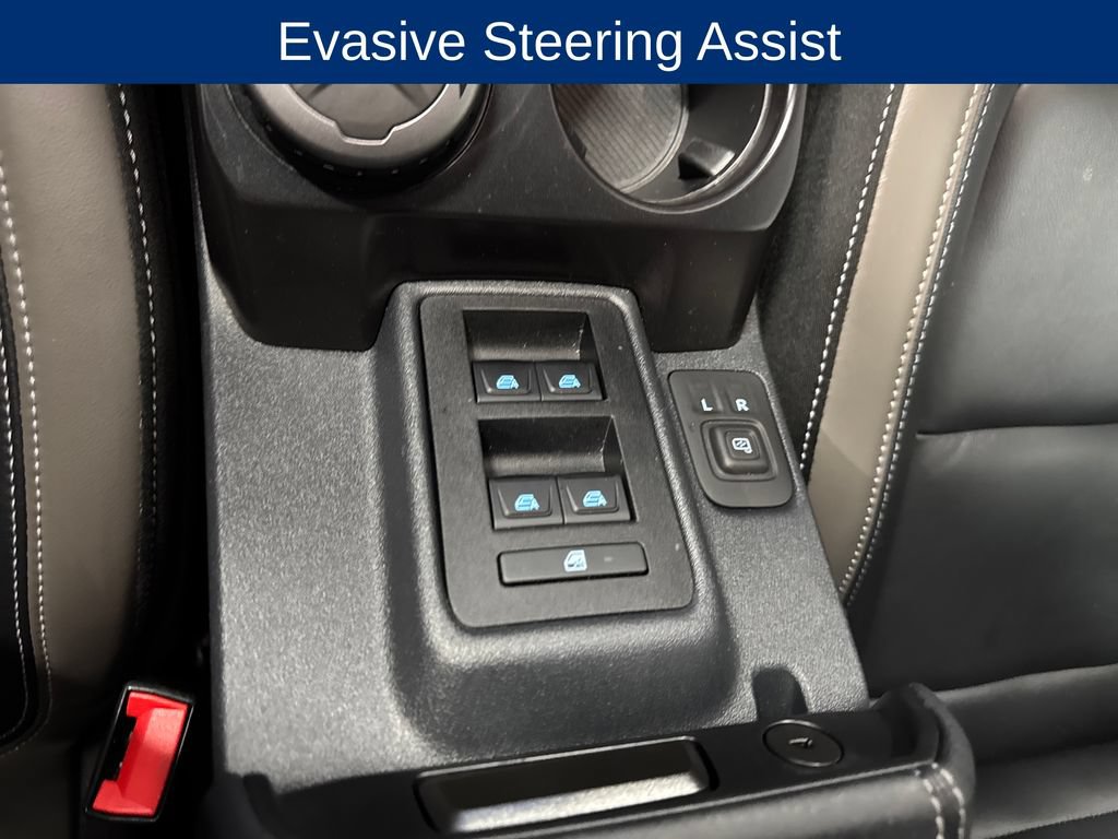 Certified 2025 Ford Bronco Outer Banks AWD/4WD image 13