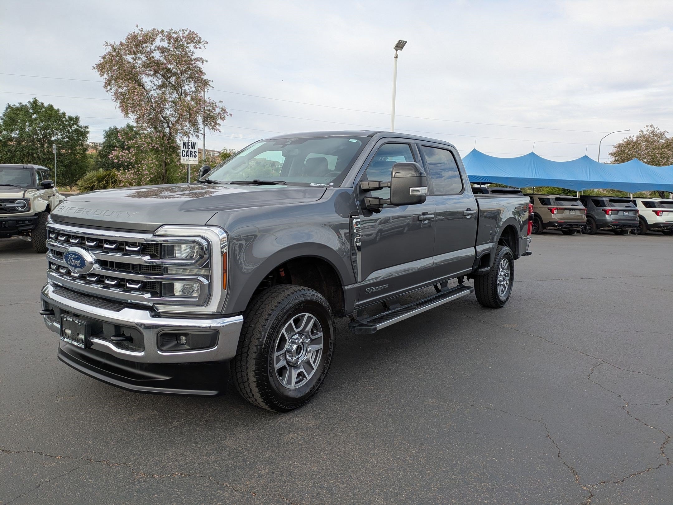 Certified 2025 Ford F250 Lariat AWD/4WD image 10
