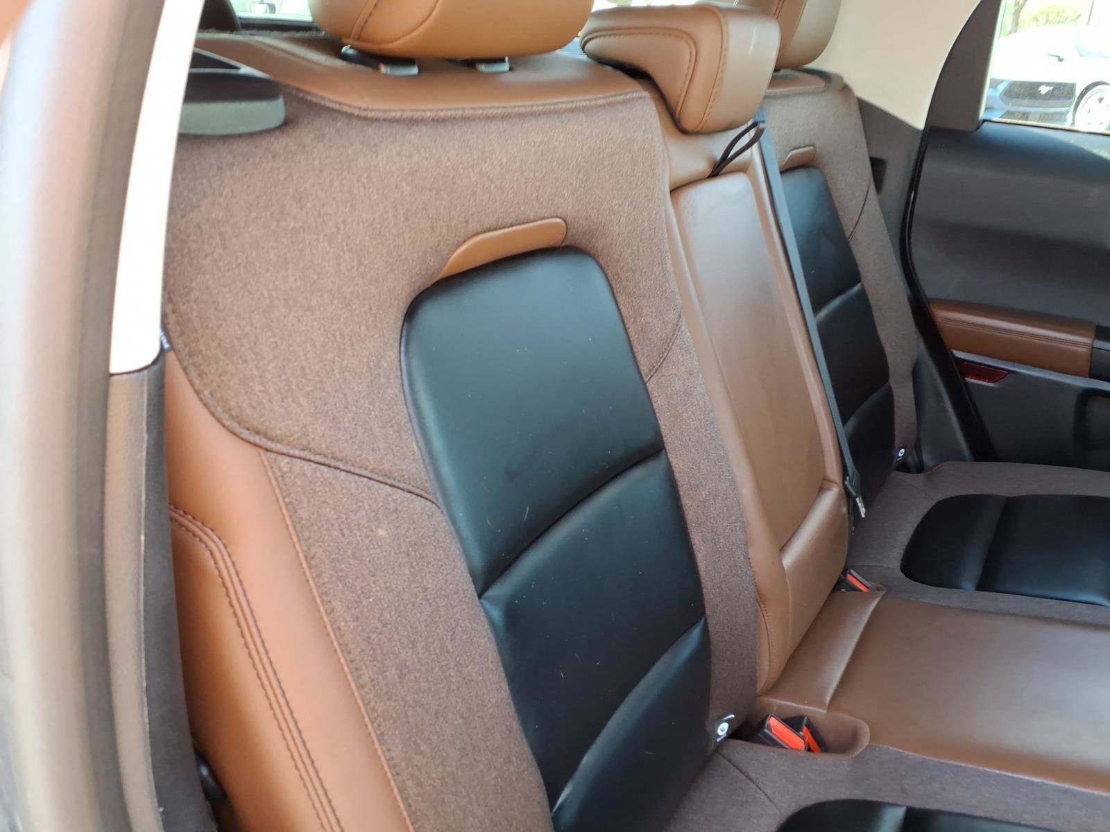Certified 2025 Ford Bronco Sport Outer Banks w/ Outer Banks Tech Package+ AWD/4WD image 15
