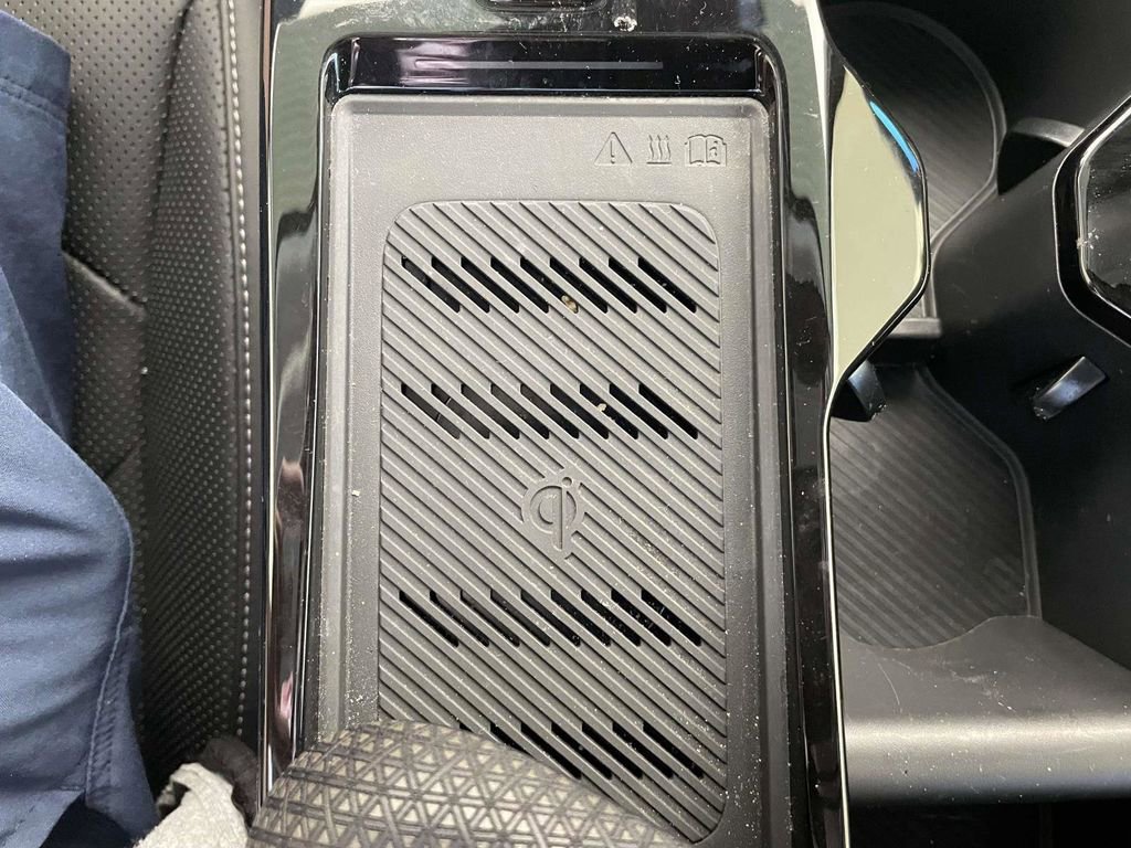 Used 2022 Kia EV6 GT-Line w/ First Edition Package image 24