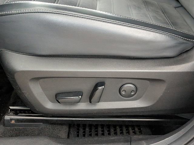 Used 2024 Mitsubishi Outlander SE image 12