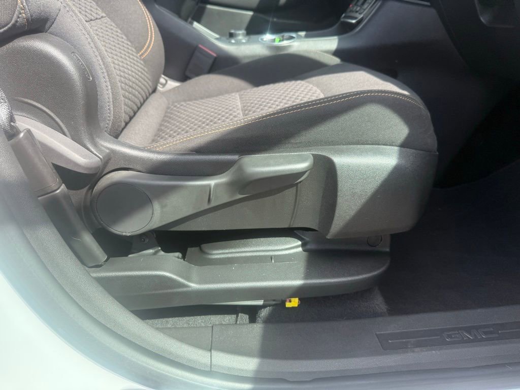 Used 2021 GMC Terrain SLE w/ Driver Convenience Package FWD image 46