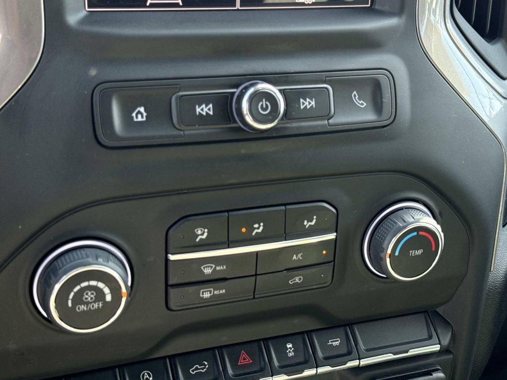 Used 2022 Chevrolet Silverado 1500 Custom RWD image 27