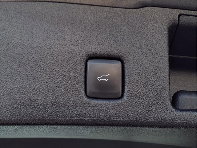 Certified 2024 Ford Escape ST-Line image 10