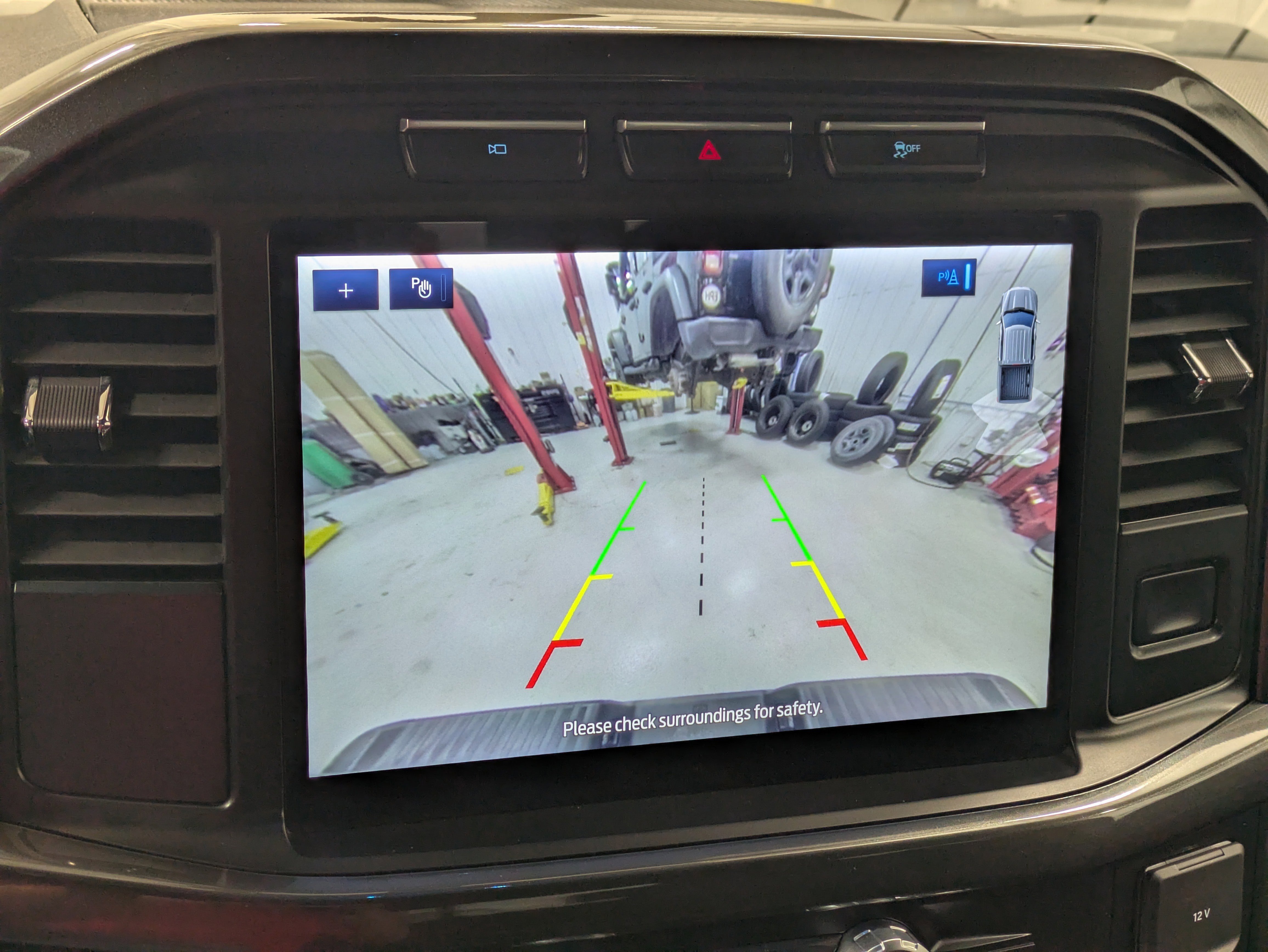 Certified 2023 Ford F150 XLT w/ Equipment Group 302A High image 31