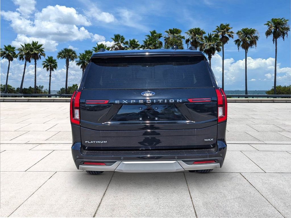 Certified 2025 Ford Expedition Max Platinum image 5