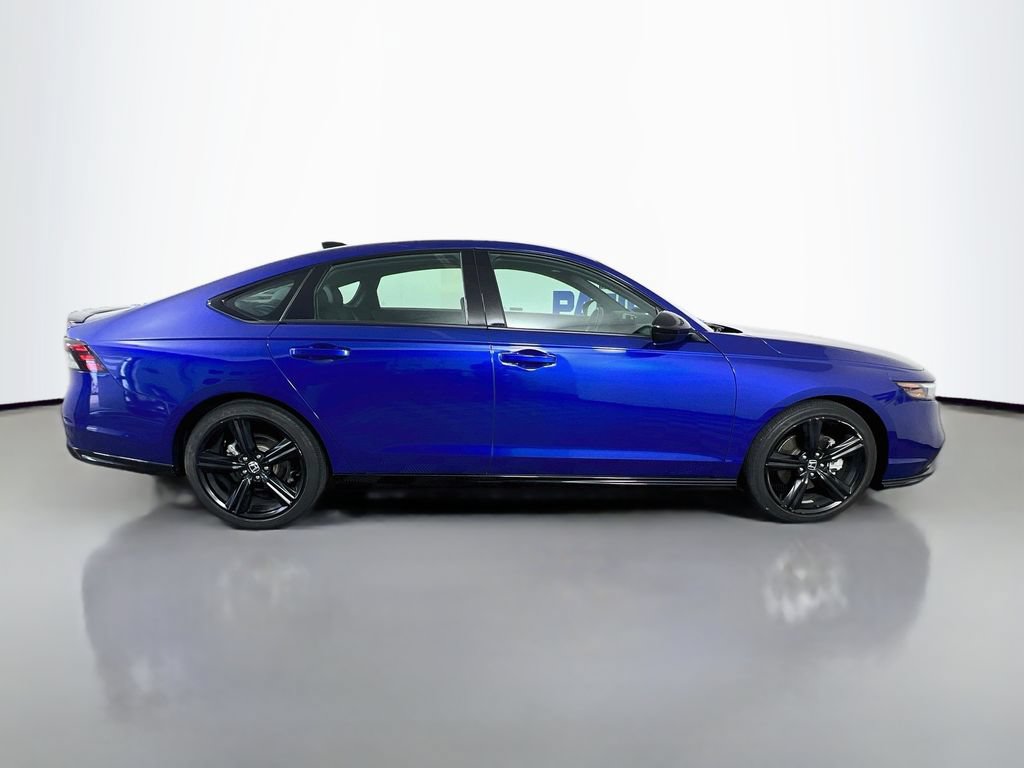 Used 2023 Honda Accord Sport image 10