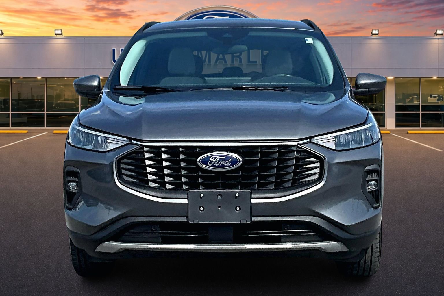 Certified 2025 Ford Escape SE FWD image 3