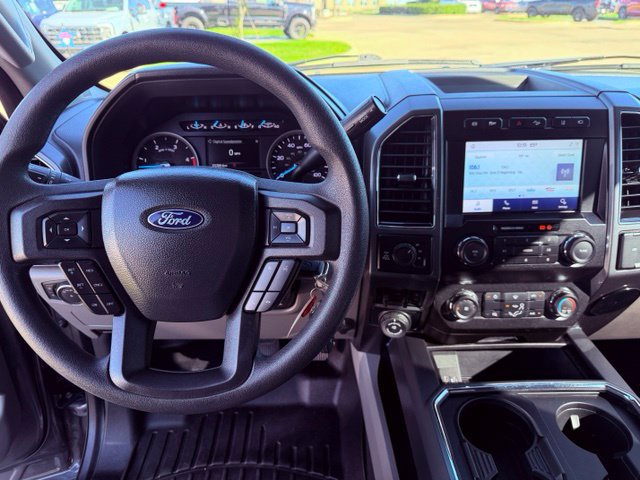 Certified 2022 Ford F250 XLT w/ Black Appearance Package AWD/4WD image 13