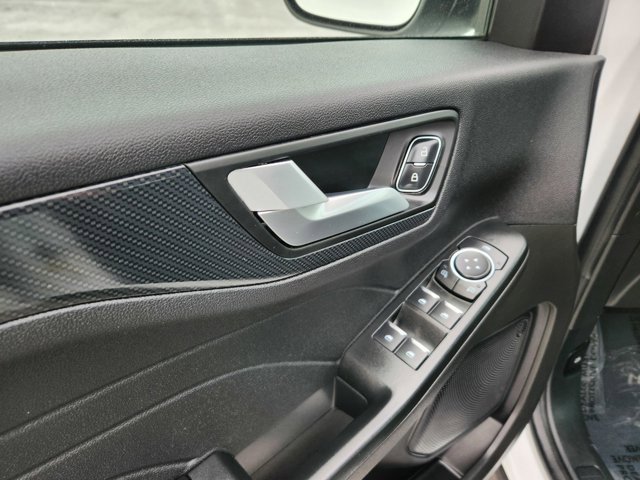 Certified 2023 Ford Escape ST-Line w/ Tech Pack #1 image 32