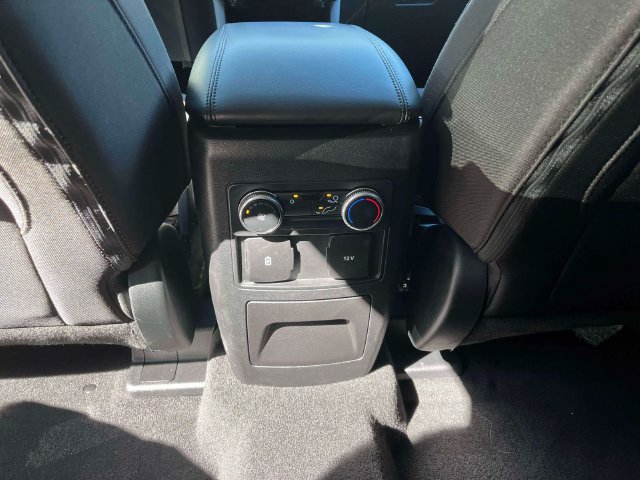 Certified 2023 Ford Explorer XLT RWD image 16