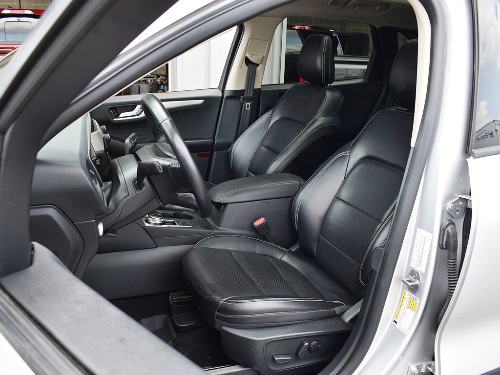 Certified 2020 Ford Escape SE Sport AWD/4WD image 5