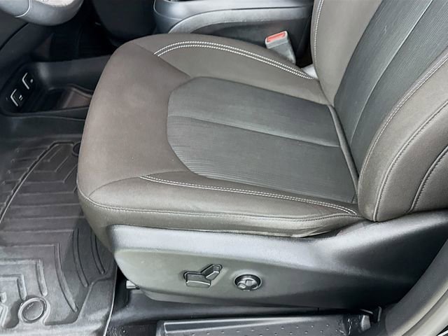 Used 2021 Chrysler Pacifica Touring w/ S Appearance Package image 23