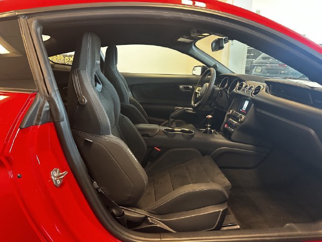 Certified 2018 Ford Mustang Shelby GT350 w/ Electronics Package RWD image 29