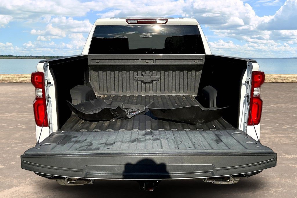 Used 2021 Chevrolet Silverado 1500 LT Trail Boss w/ Bed Protection Package AWD/4WD image 9