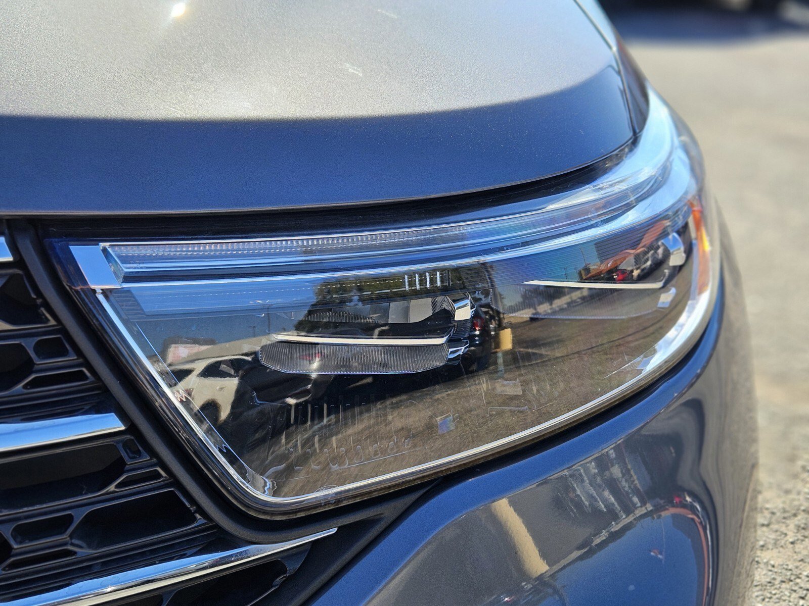 Certified 2023 Ford Explorer XLT w/ Equipment Group 202A image 11