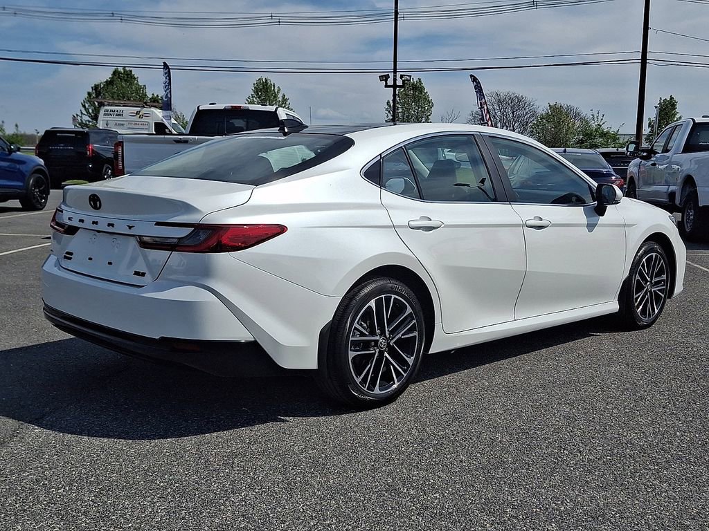 Used 2026 Toyota Camry XLE AWD/4WD image 6