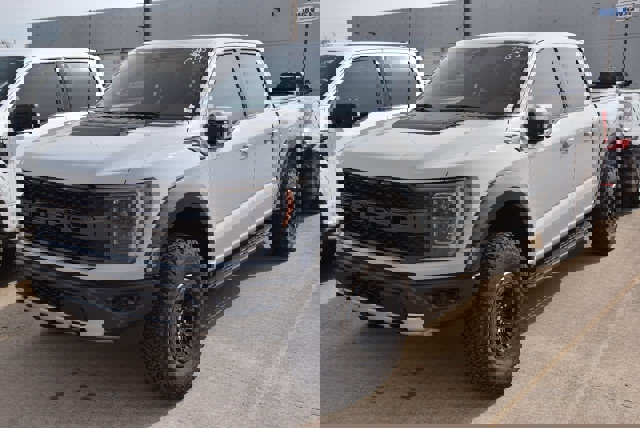 Certified 2023 Ford F150 Raptor w/ Raptor Carbon Fiber Package image 2