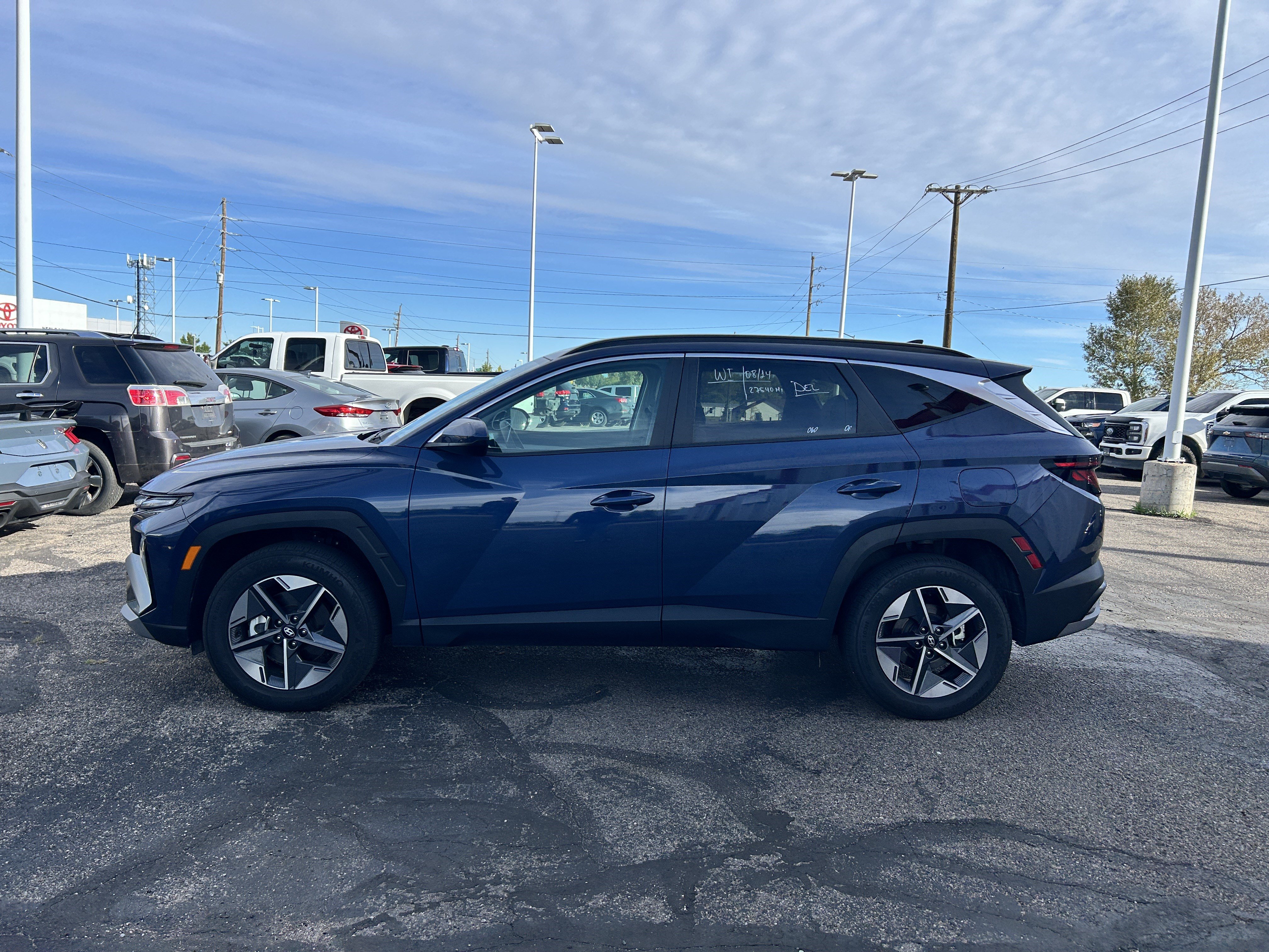 Used 2026 Hyundai Tucson SEL Plus AWD/4WD image 2
