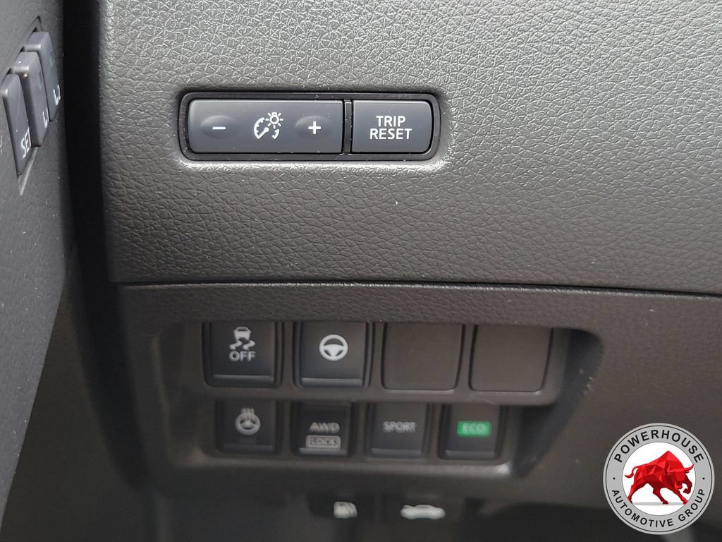 Used 2021 Nissan Rogue Sport SL w/ Premium Package AWD/4WD image 28