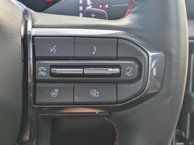 Used 2025 GMC Yukon XL AT4 Ultimate AWD/4WD image 29