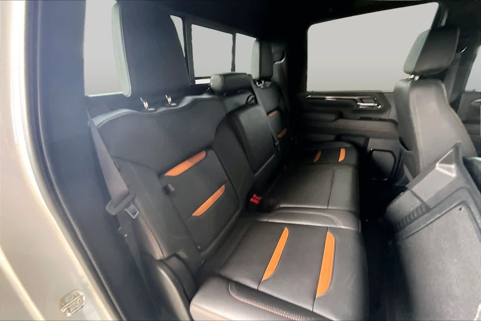 Used 2024 GMC Sierra 2500 AT4 w/ AT4 Premium Plus Package AWD/4WD image 20