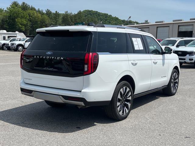 Certified 2025 Ford Expedition Platinum w/ Driver's Package AWD/4WD image 3