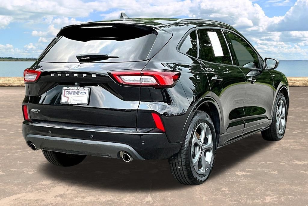 Certified 2024 Ford Escape ST-Line w/ Tech Pack #1 FWD image 8