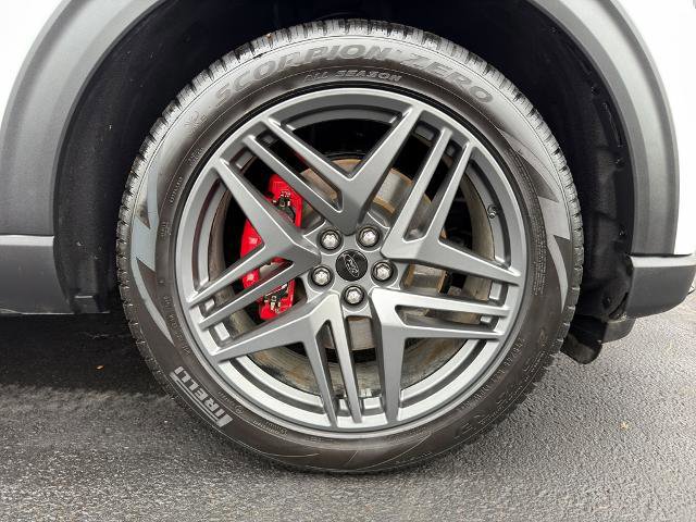 Certified 2025 Ford Explorer ST image 10